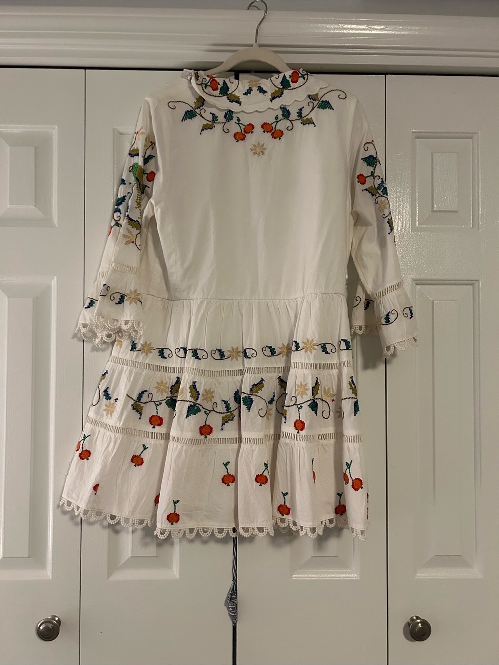 FARM Rio White Logo Tag Cotton Dress never worn - Picture 5 of 9
